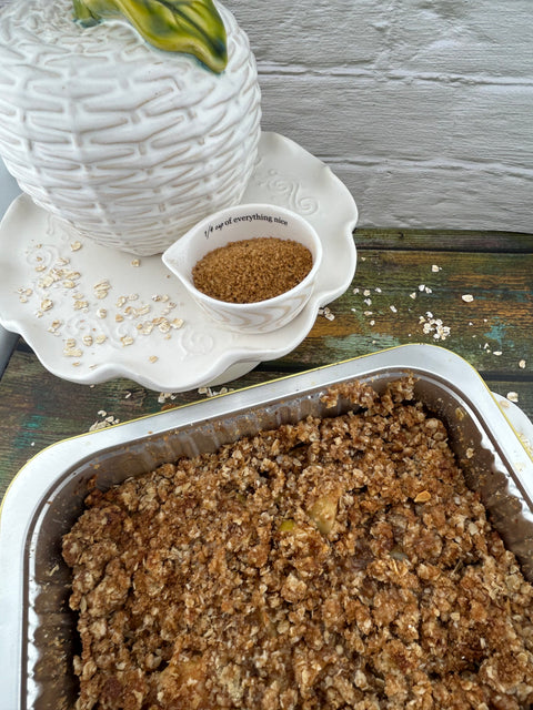 Apple Cobbler w/Sweet Cinnamon Oat Crumbles